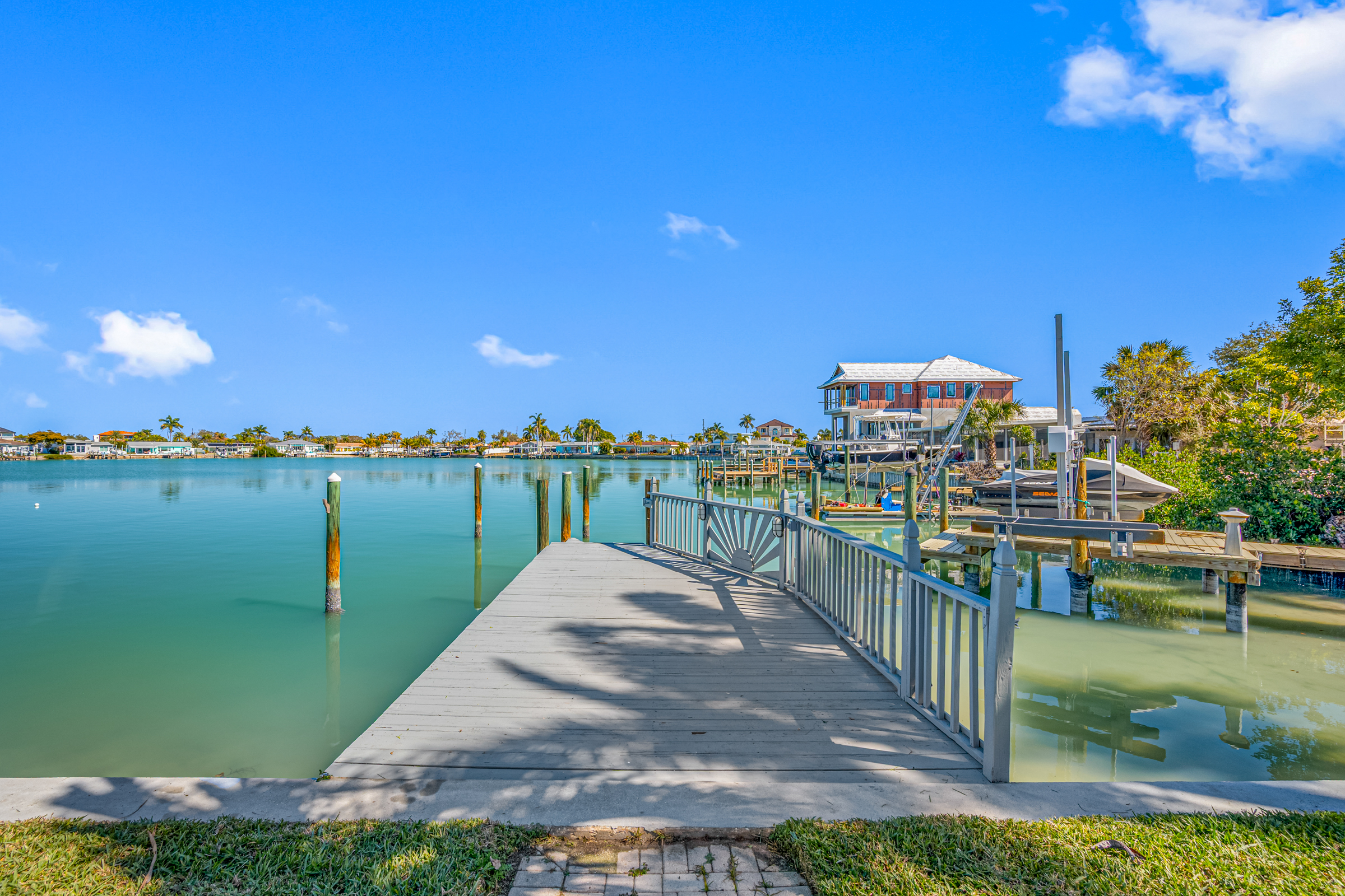 St Petersburg, Florida, 33707, United States, 3 Bedrooms Bedrooms, ,3 BathroomsBathrooms,Residential,For Sale,2017705