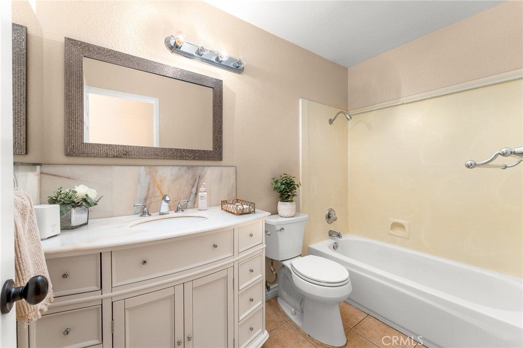 Loma Linda, California, 92354, United States, 3 Bedrooms Bedrooms, ,2 BathroomsBathrooms,Residential,For Sale,1921715