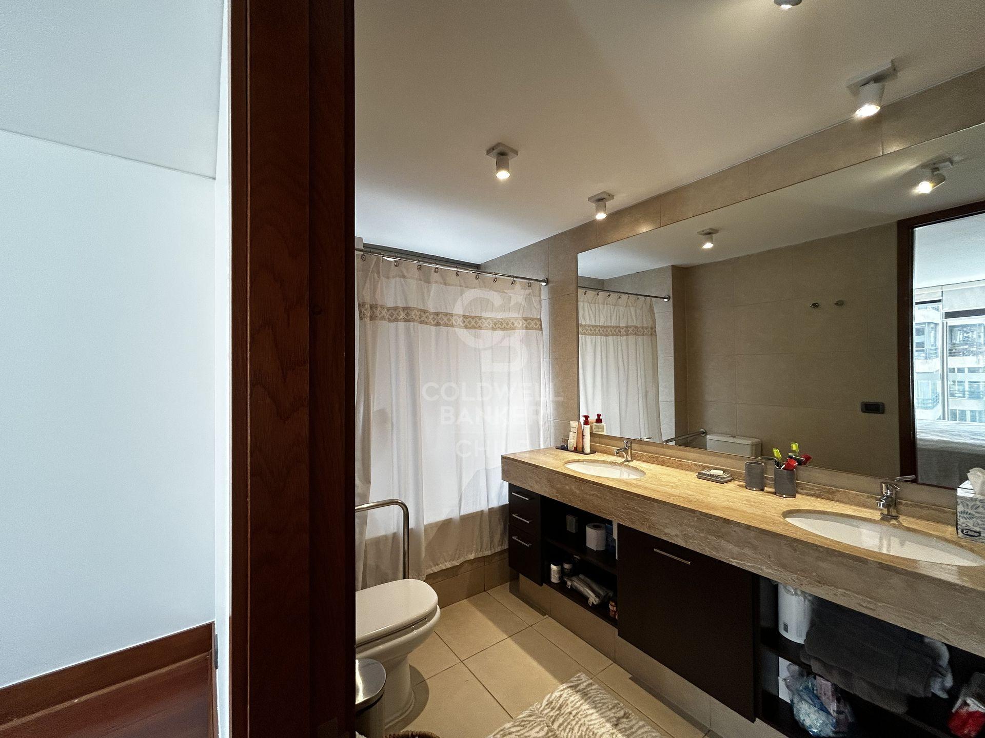 Las Condes, Chile, 3 Bedrooms Bedrooms, ,3 BathroomsBathrooms,Residential,For Sale,1838538