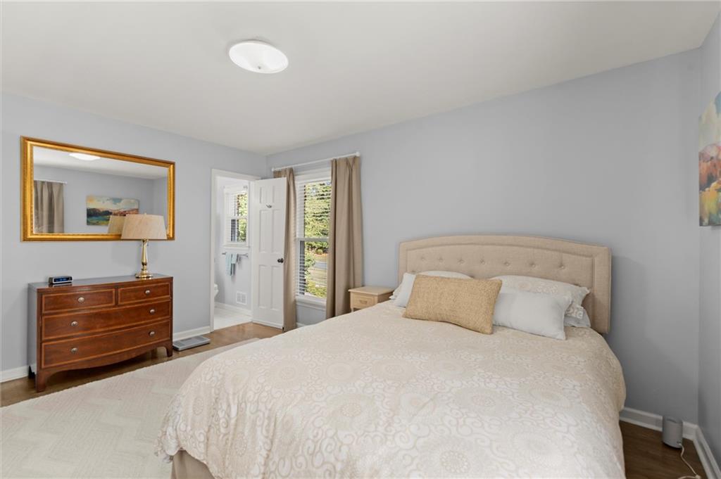 Marietta, Georgia, 30062, United States, 4 Bedrooms Bedrooms, ,3 BathroomsBathrooms,Residential,For Sale,1973759