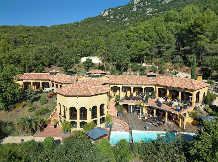 Bargemon, Provence-Alpes-Côte d’Azur, 83830, FR, 6 Bedrooms Bedrooms, ,Residential,For Sale,1994714