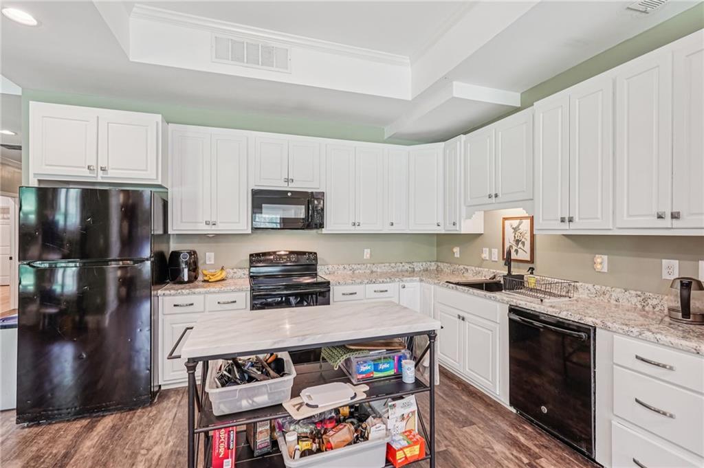 Cartersville, Georgia, 30121, United States, 5 Bedrooms Bedrooms, ,6 BathroomsBathrooms,Residential,For Sale,1902967