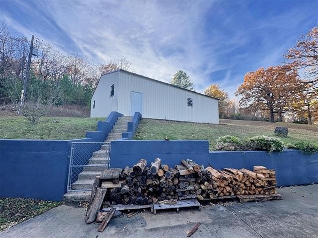 Cookson, Oklahoma, 74427, United States, 3 Bedrooms Bedrooms, ,3 BathroomsBathrooms,Residential,For Sale,1974626