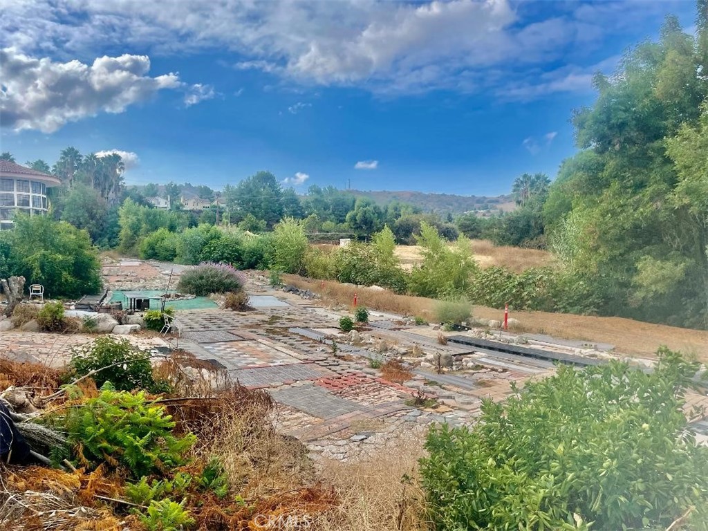 Rowland Heights, California, 91748, United States, 11 Bedrooms Bedrooms, ,13 BathroomsBathrooms,Residential,For Sale,1981870