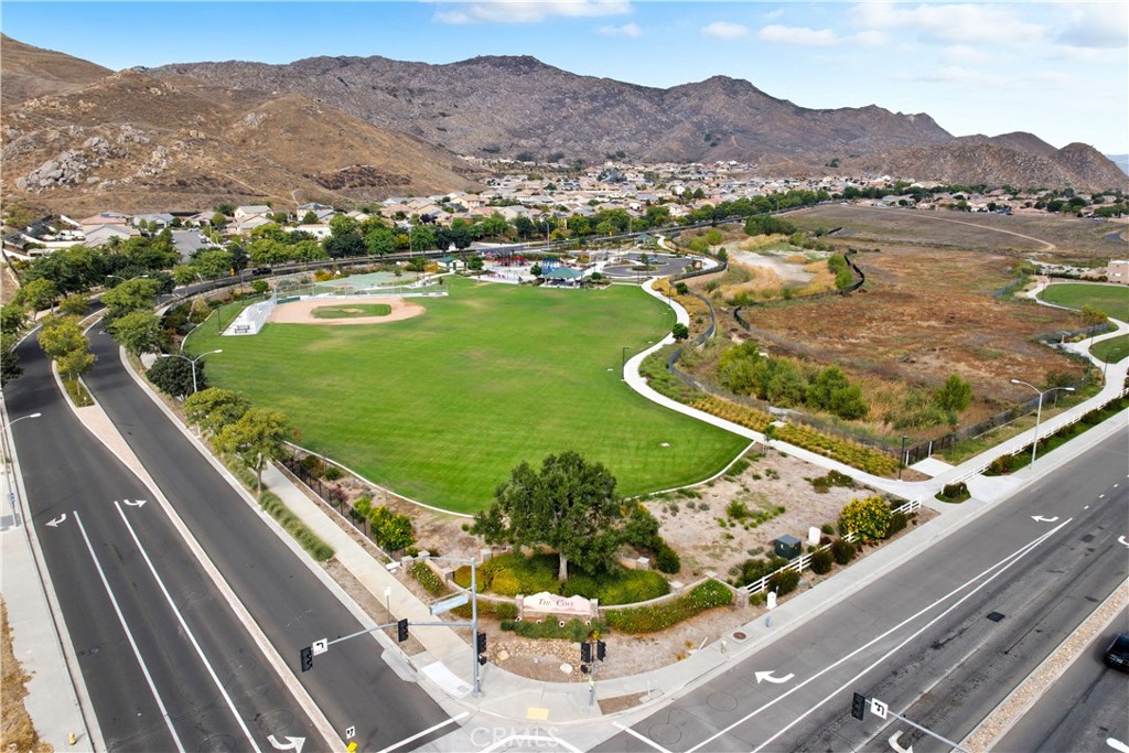 San Jacinto, California, 92582, United States, 3 Bedrooms Bedrooms, ,2 BathroomsBathrooms,Residential,For Sale,1963966