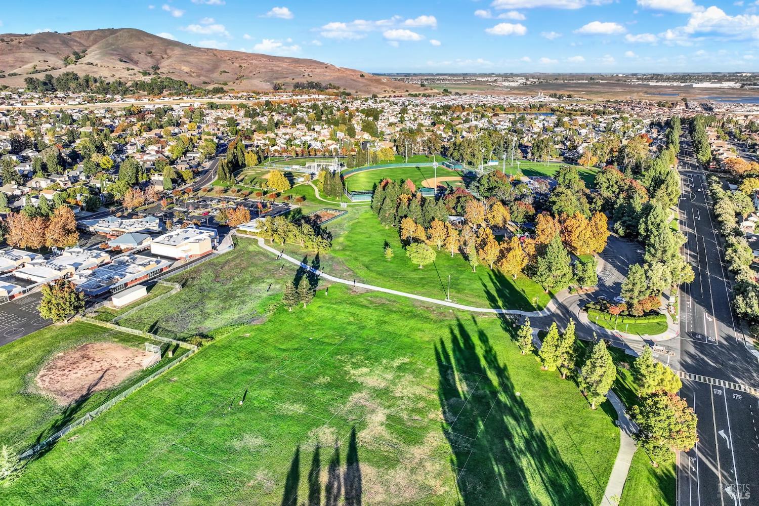 Fairfield, California, 94533, United States, 4 Bedrooms Bedrooms, ,3 BathroomsBathrooms,Residential,For Sale,1988376