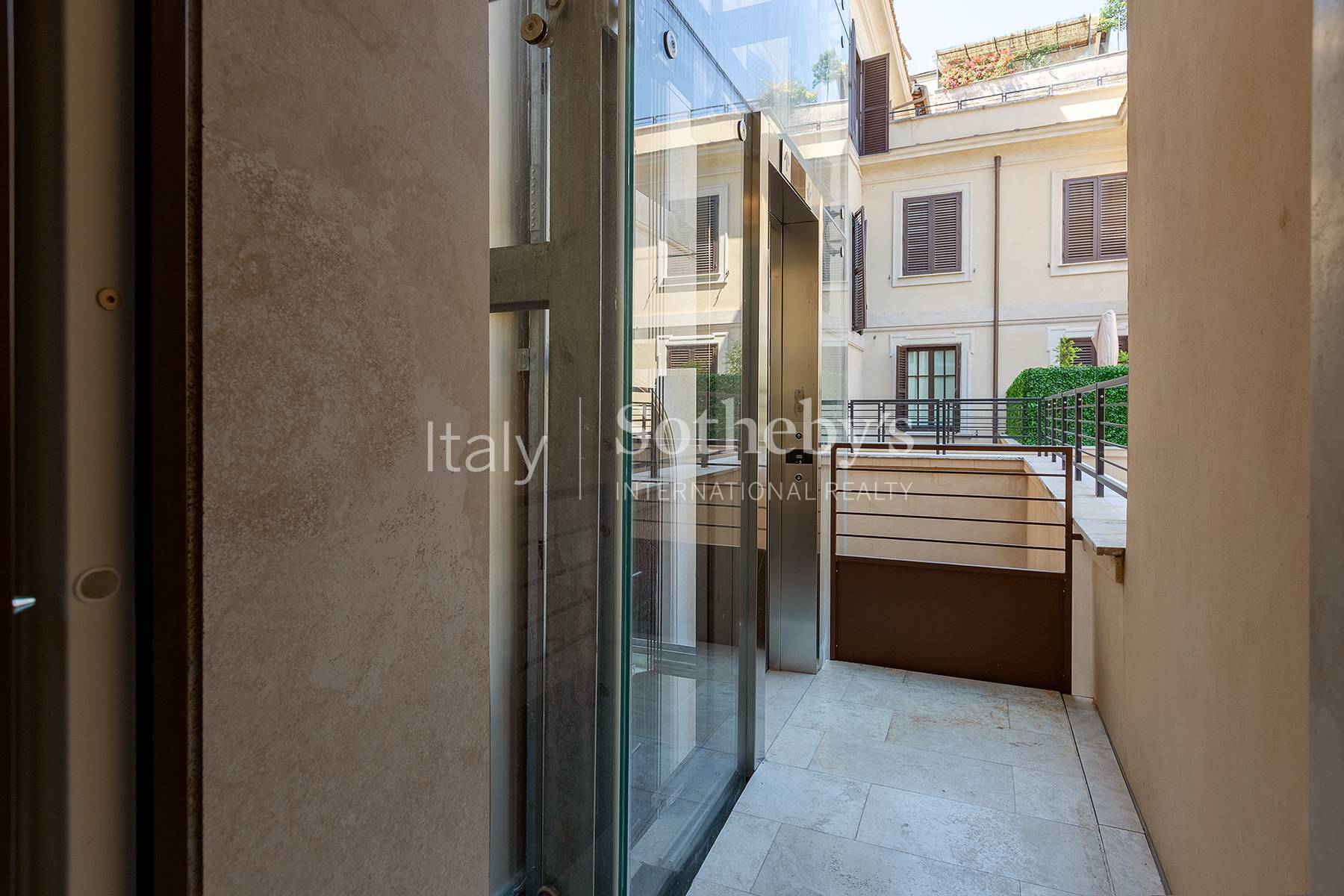  Prestigious Apartment with Terrace in the historic center - 物件實景
