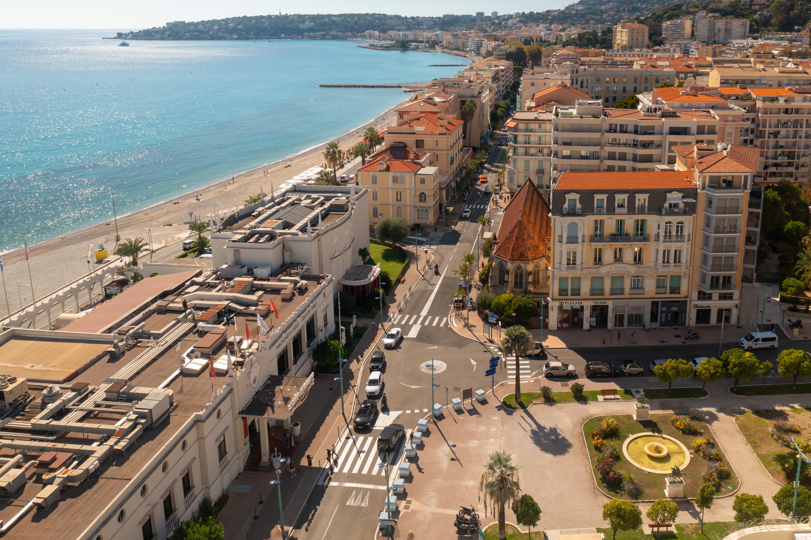 Luxury renovated apartment for sale in Menton, historic center with sea view - 物件實景