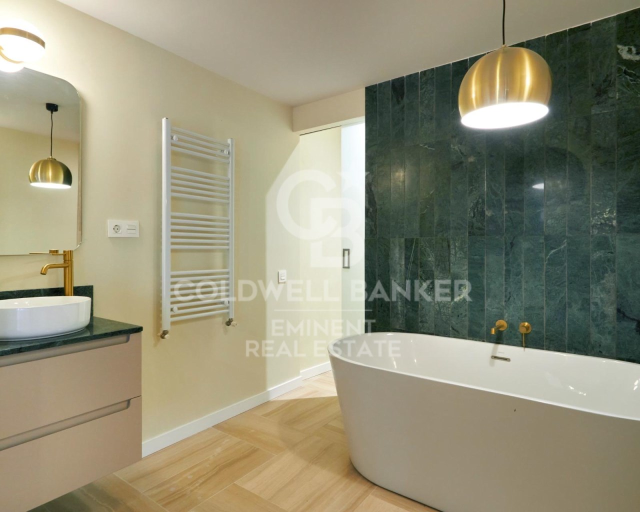 Barcelona, Barcelona, Ciutat Vella, El G?tic Barce, Barcelona, Catalonia, ES, 3 Bedrooms Bedrooms, ,3 BathroomsBathrooms,Residential,For Sale,Barcelona, Barcelona, Ciutat Vella, El G?tic Barce,1672669