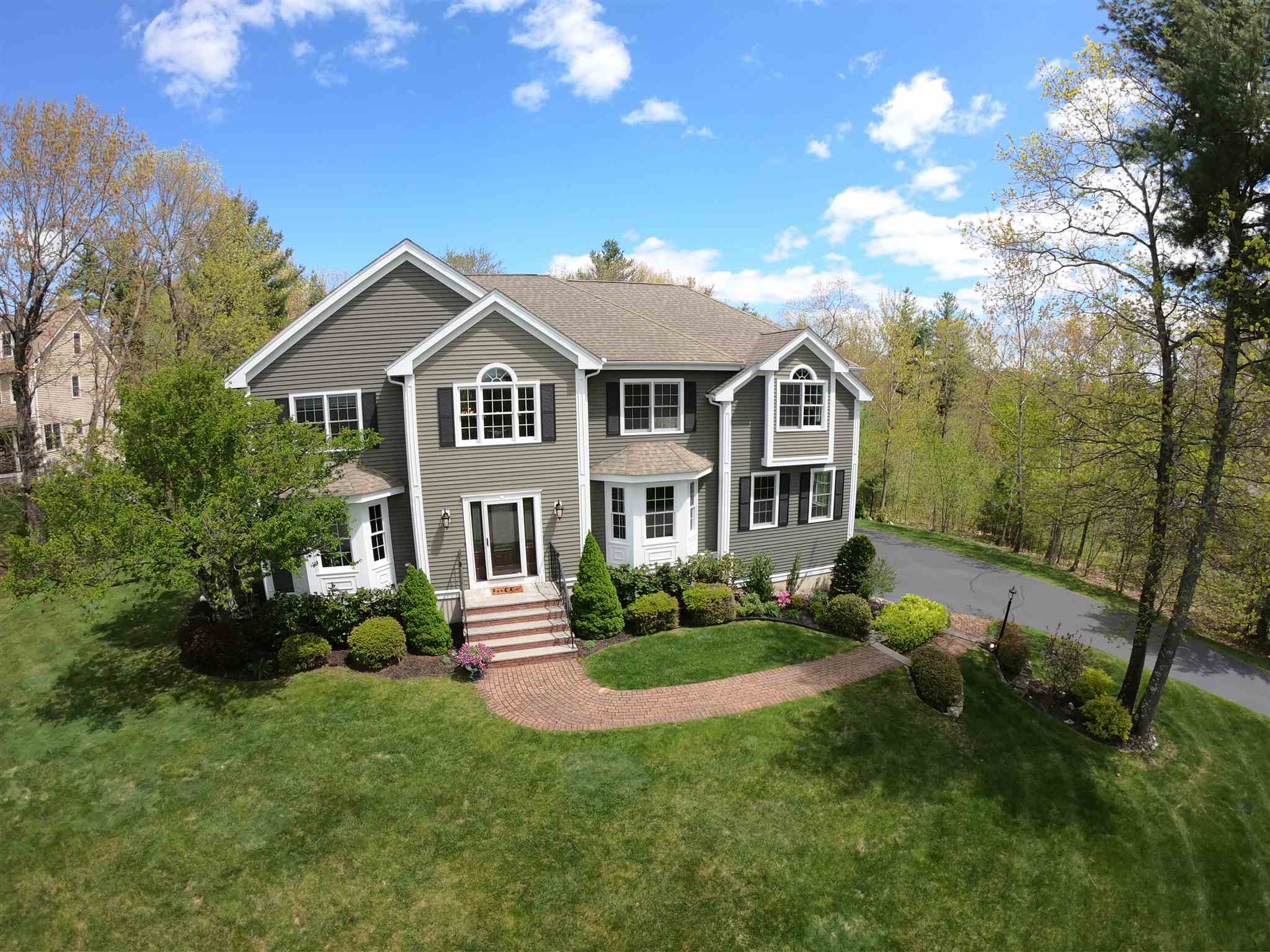 Windham, New Hampshire, 03087, United States, 4 Bedrooms Bedrooms, ,3 BathroomsBathrooms,Residential,For Sale,1921691