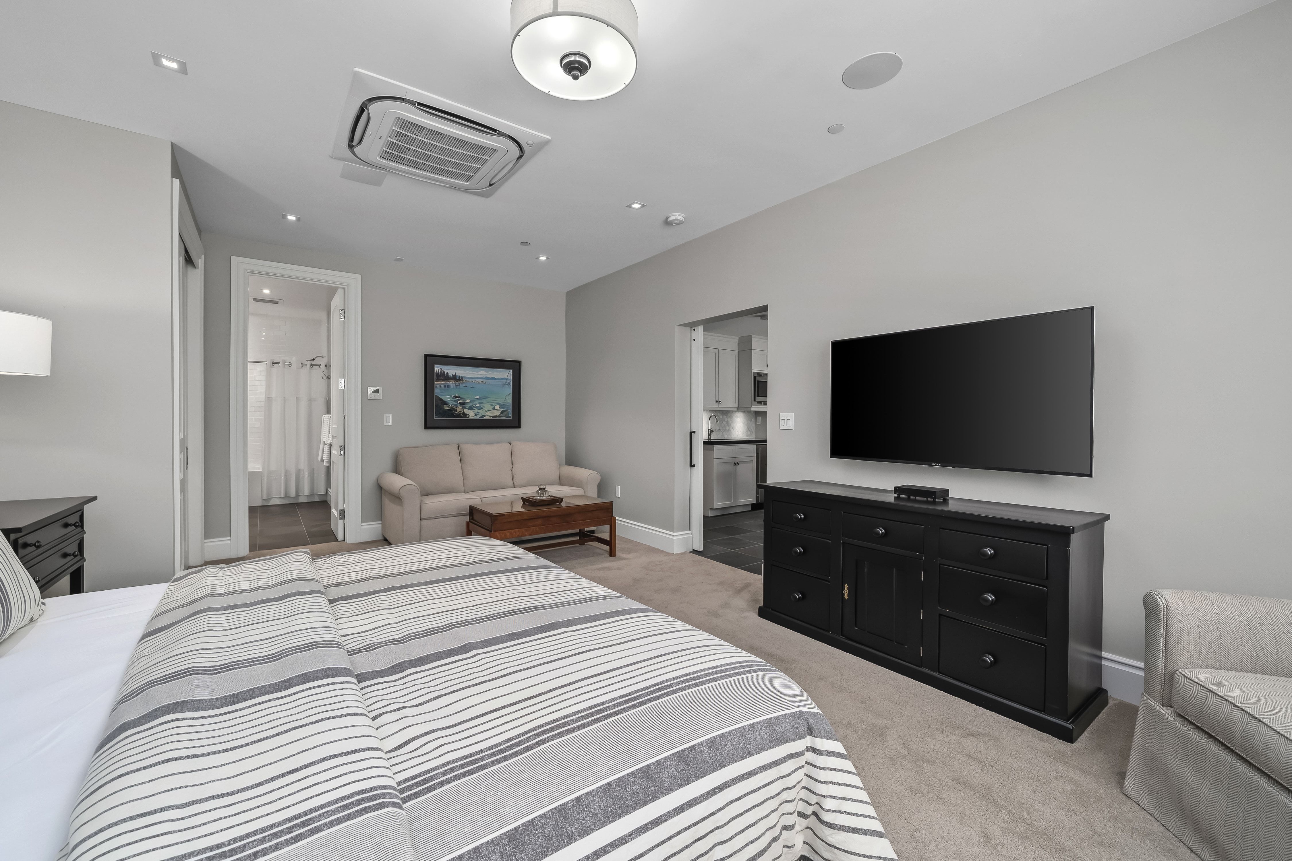  Classic Brownstone Architecture Meets Sophisticated Contemporary Living - 物件實景