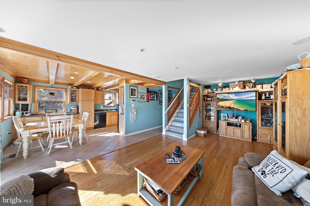 Little Egg Harbor Twp, New Jersey, 08087, United States, 4 Bedrooms Bedrooms, ,2 BathroomsBathrooms,Residential,For Sale,1989934