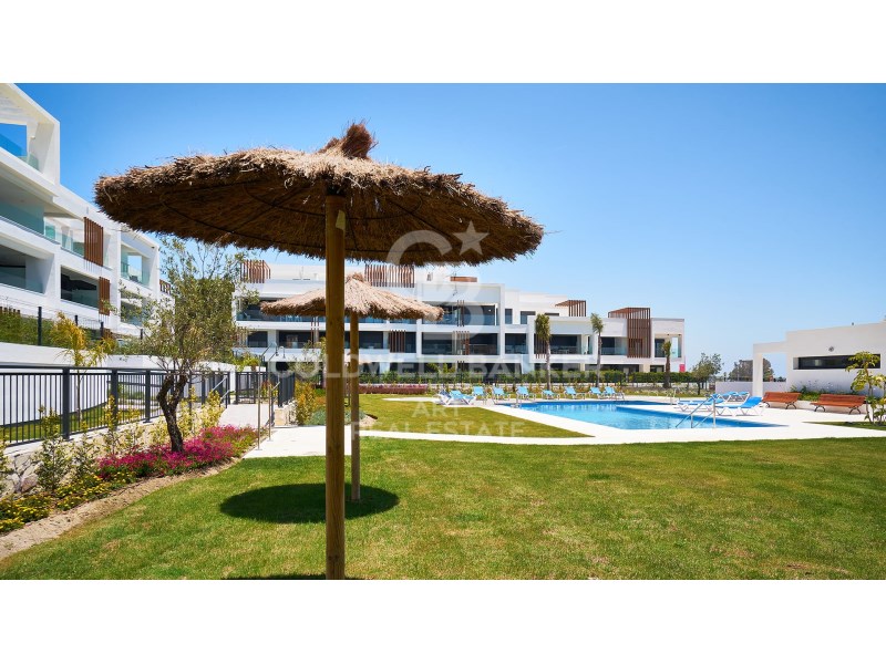 Estepona, Andalusia, ES, 2 Bedrooms Bedrooms, ,2 BathroomsBathrooms,Residential,For Sale,1911376