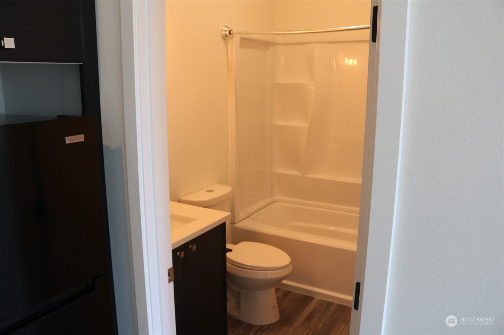 Seattle, Washington, 98108, United States, ,Residential,For Sale,1824067