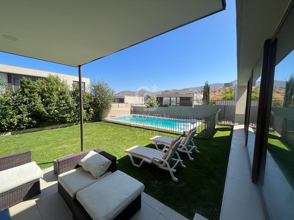 Colina, Chile, 6 Bedrooms Bedrooms, ,4 BathroomsBathrooms,Residential,For Sale,1720879