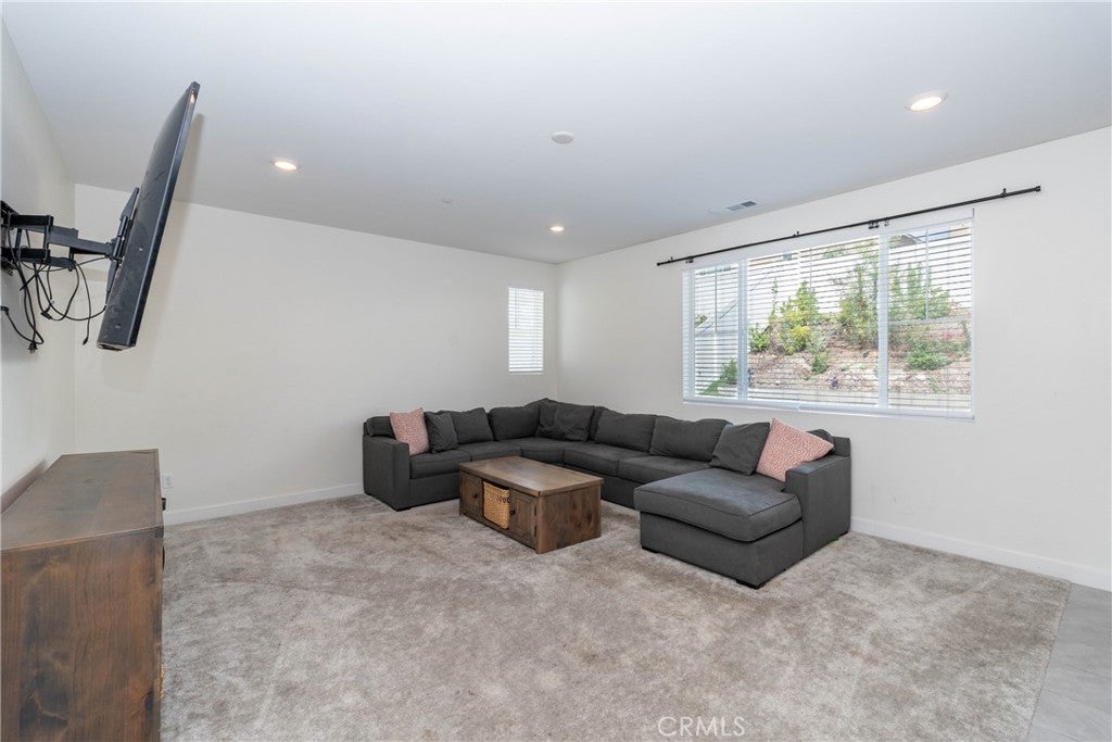 Rialto, California, 92377, United States, 4 Bedrooms Bedrooms, ,3 BathroomsBathrooms,Residential,For Sale,1982735