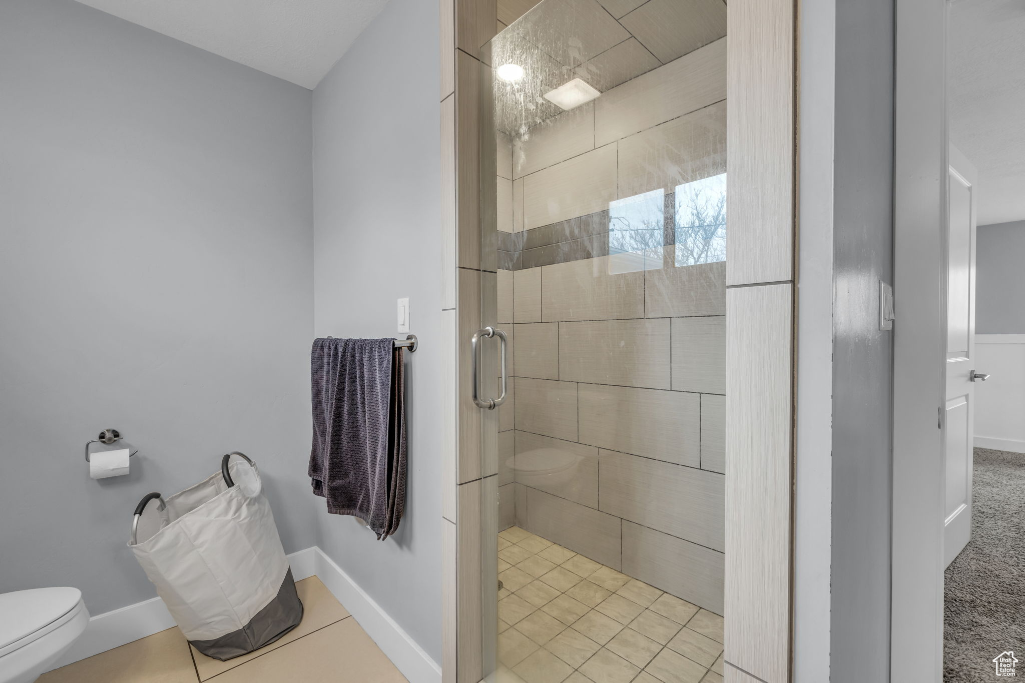 Sandy, Utah, 84070, United States, 5 Bedrooms Bedrooms, ,1 BathroomBathrooms,Residential,For Sale,1753119
