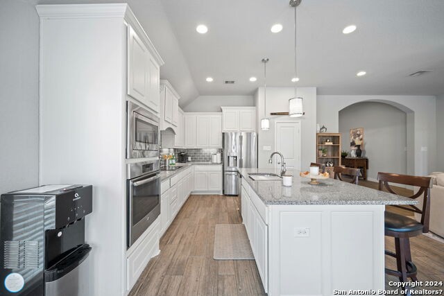 New Braunfels, Texas, 78132-4459, United States, 4 Bedrooms Bedrooms, ,3 BathroomsBathrooms,Residential,For Sale,1976937