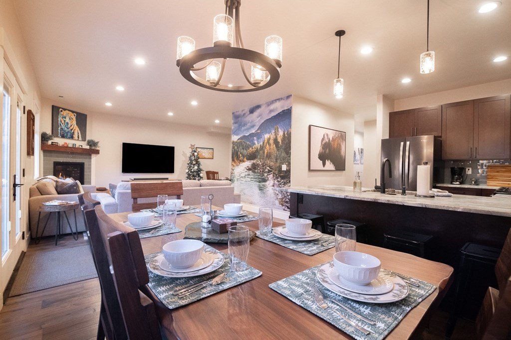 McCall, Idaho, 83638, United States, 4 Bedrooms Bedrooms, ,3 BathroomsBathrooms,Residential,For Sale,1763230