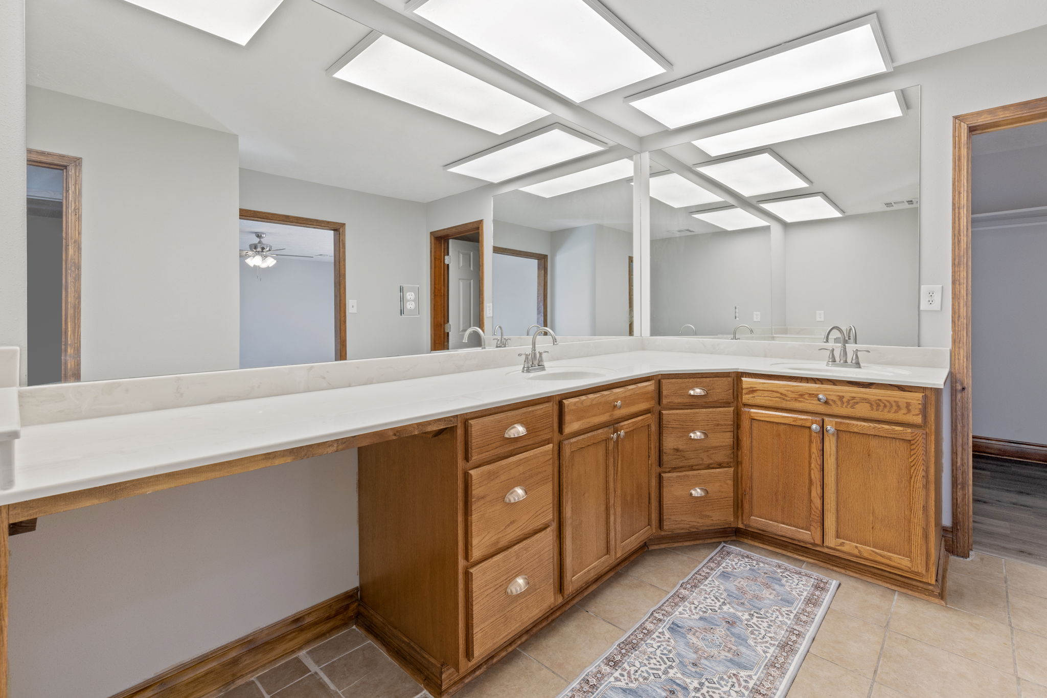 Lake Charles, Louisiana, 70601, United States, 4 Bedrooms Bedrooms, ,3 BathroomsBathrooms,Residential,For Sale,2005290