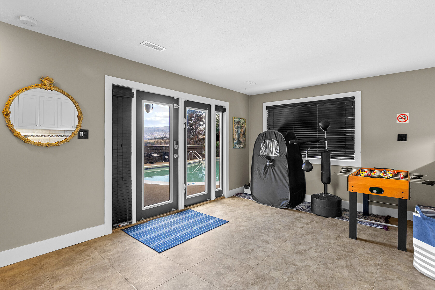  Timeless Design with a Pool - 物件實景