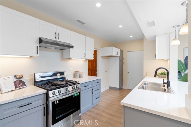 Fullerton, California, 92831, United States, 3 Bedrooms Bedrooms, ,2 BathroomsBathrooms,Residential,For Sale,1975217