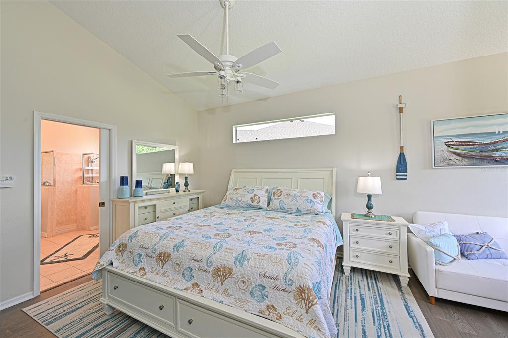 Bradenton, Florida, 34212, United States, 5 Bedrooms Bedrooms, ,3 BathroomsBathrooms,Residential,For Sale,1897819