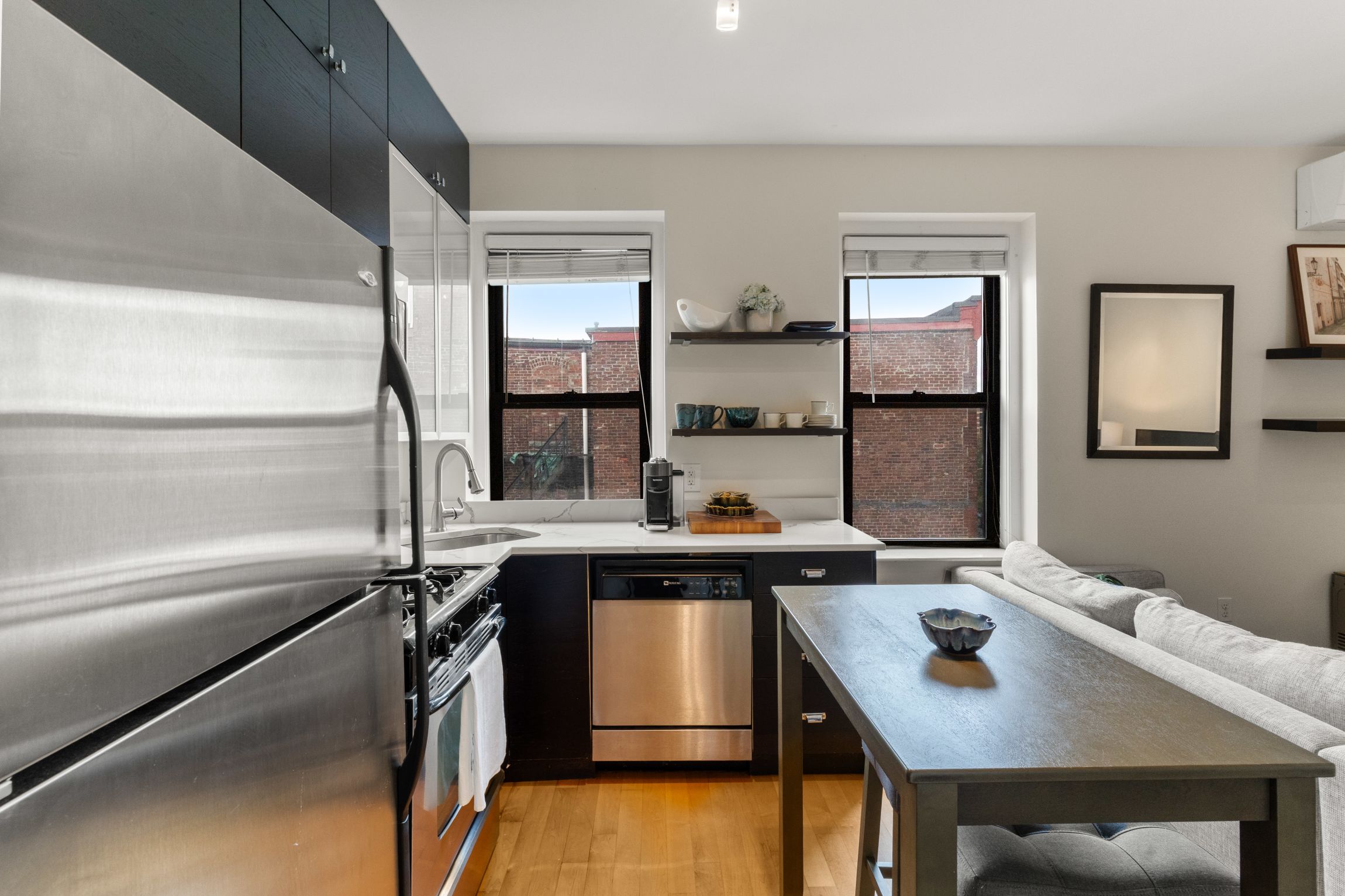  155 Cottage Street, Boston, MA, 02128 - 物件實景