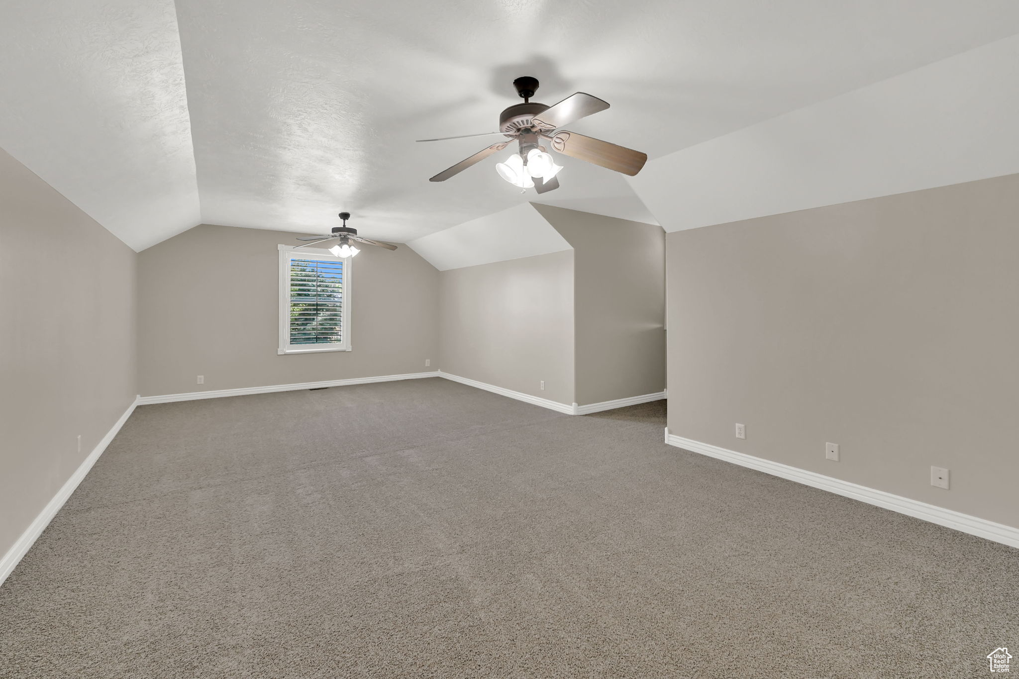 Farr West, Utah, 84404, United States, 4 Bedrooms Bedrooms, ,3 BathroomsBathrooms,Residential,For Sale,1891966