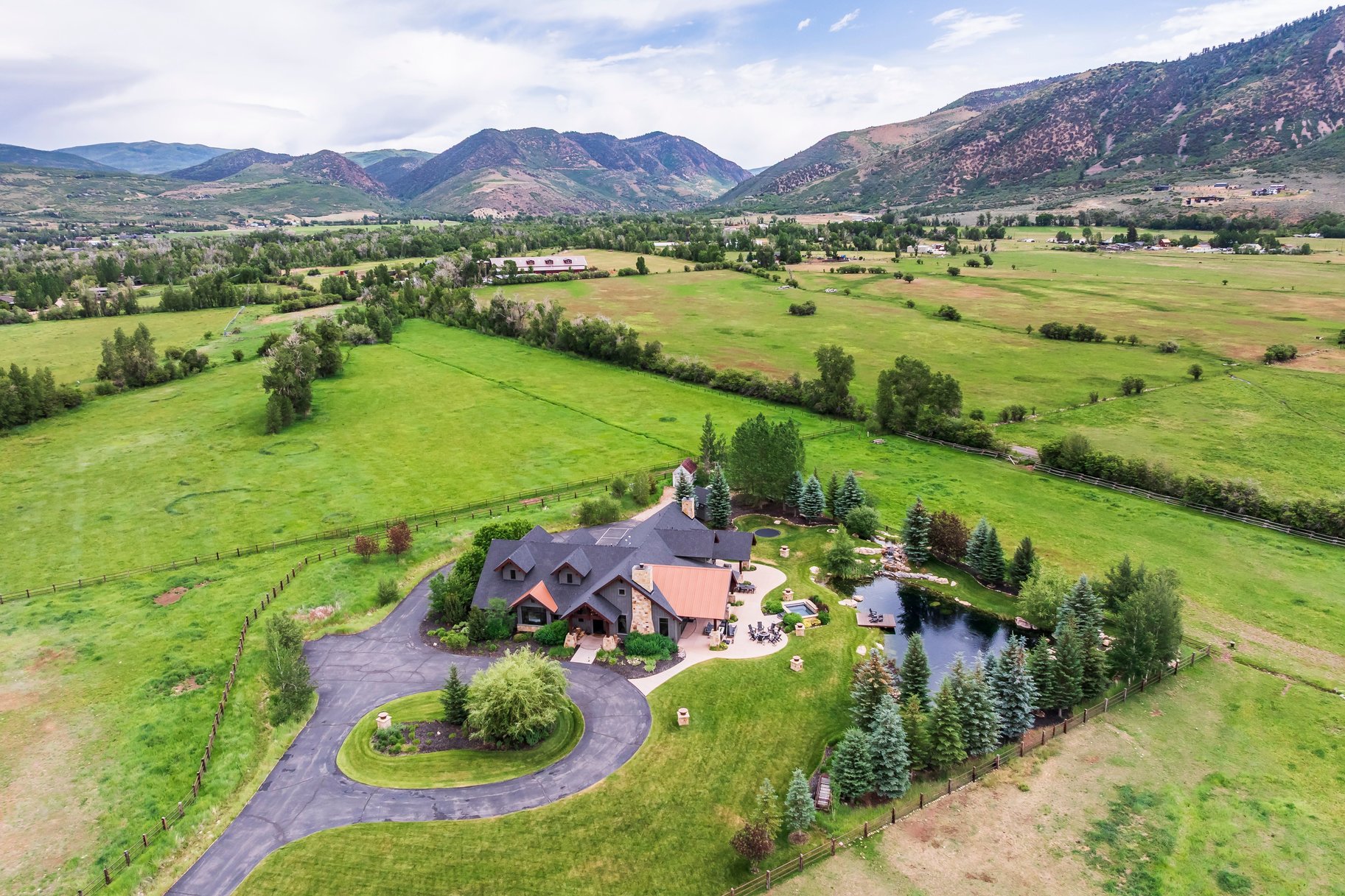  Twilight Moon Ranch on 8 Acres - 物件實景