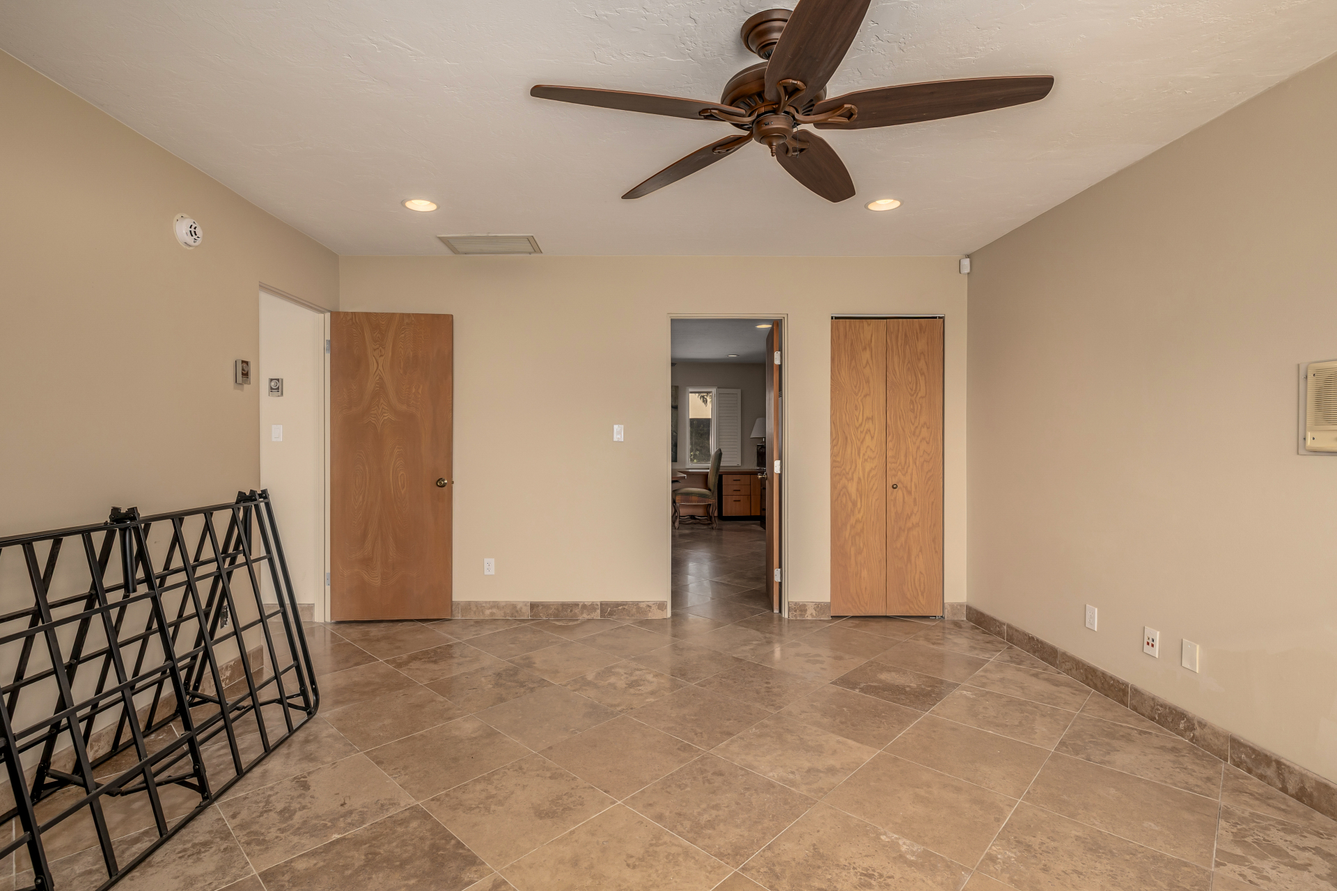 Paradise Valley, Arizona, 85253, United States, 4 Bedrooms Bedrooms, ,8 BathroomsBathrooms,Residential,For Sale,1914345
