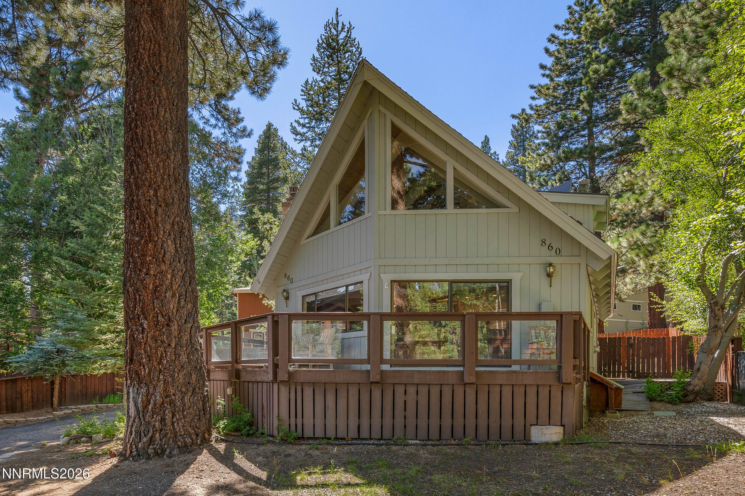 Jennifer St, Incline Village, NV 89451