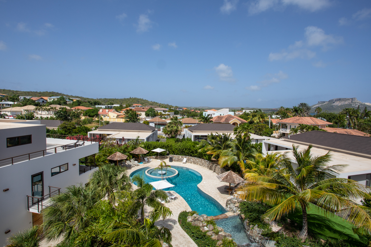 Jan Sofat, CW, 2 Bedrooms Bedrooms, ,2 BathroomsBathrooms,Residential,For Sale,1752587
