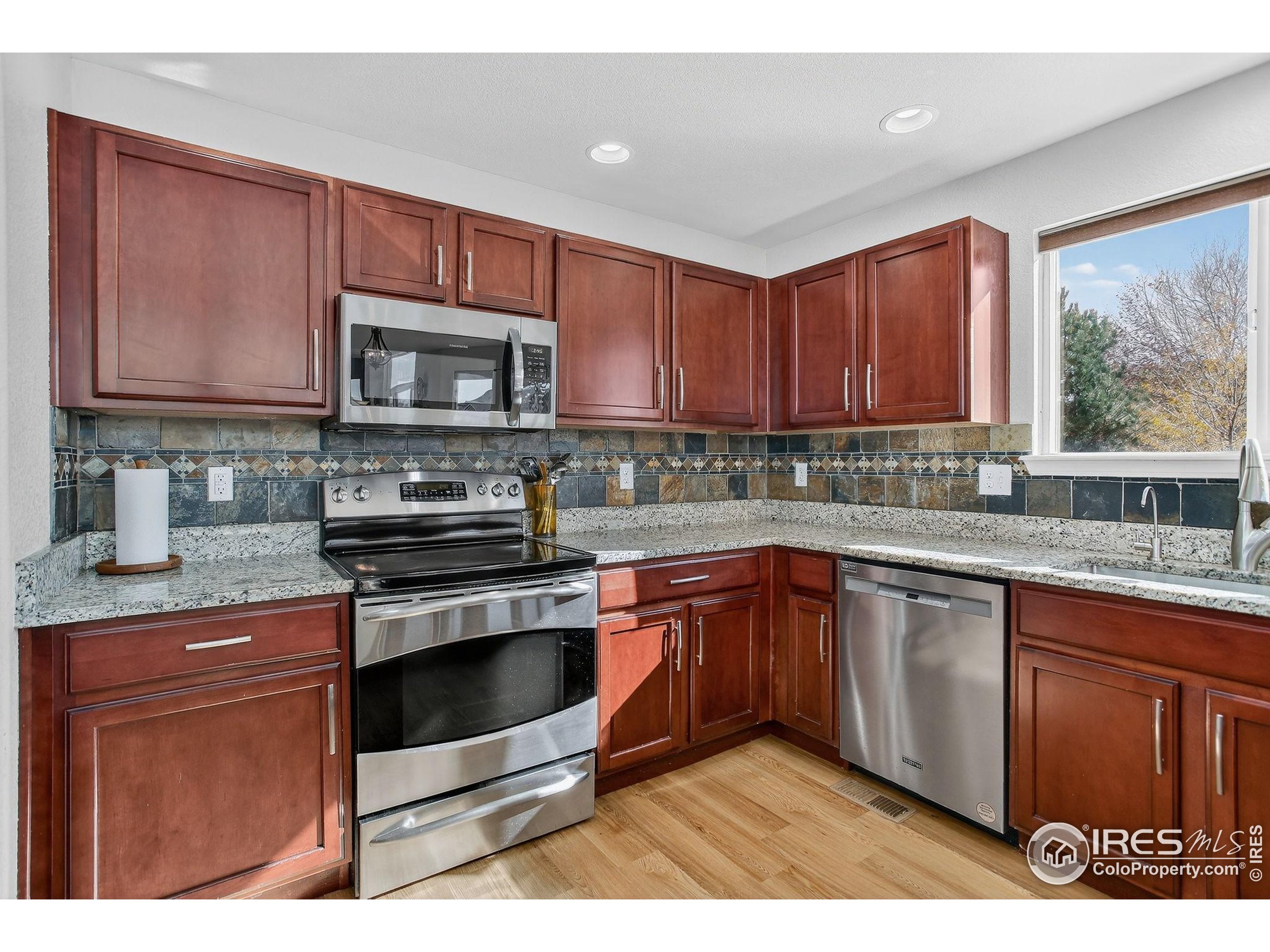 Johnstown, Colorado, 80534, United States, 3 Bedrooms Bedrooms, ,3 BathroomsBathrooms,Residential,For Sale,1967565