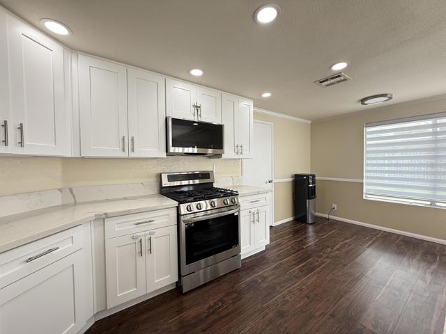 El Cajon, California, 92019, United States, 4 Bedrooms Bedrooms, ,3 BathroomsBathrooms,Residential,For Sale,1766053