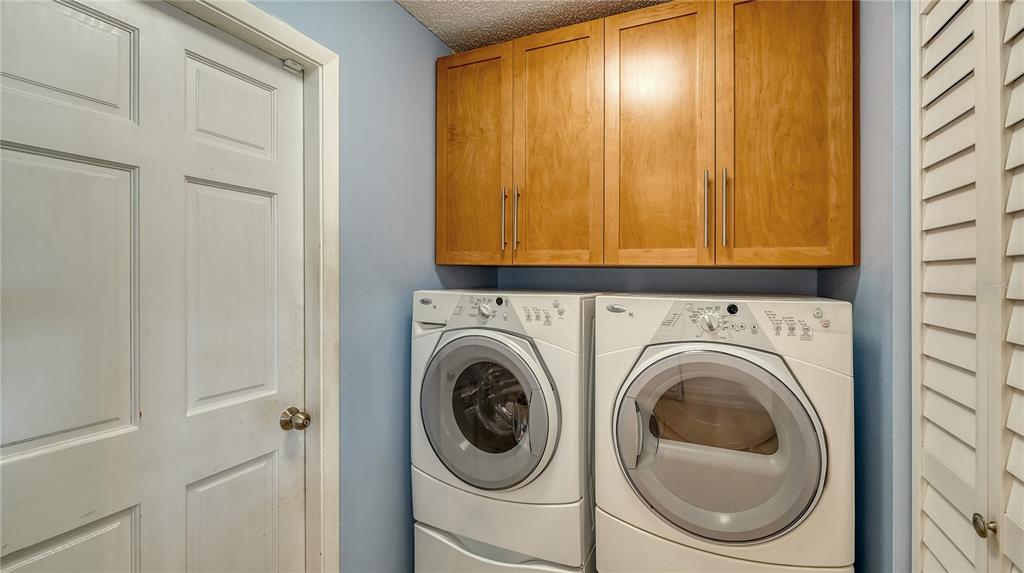 Bradenton, Florida, 34210, United States, 3 Bedrooms Bedrooms, ,2 BathroomsBathrooms,Residential,For Sale,1957049