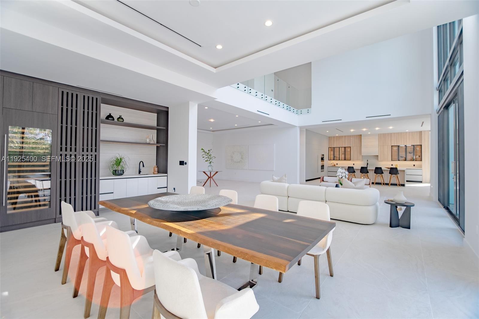 Pinecrest, Florida, 33156, United States, 6 Bedrooms Bedrooms, ,8 BathroomsBathrooms,Residential,For Sale,2003369