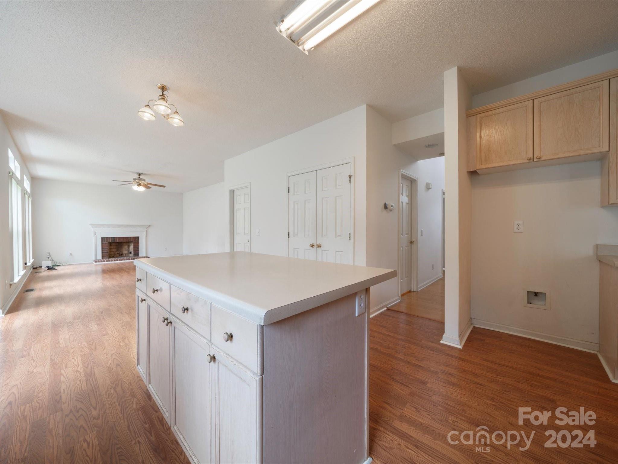 Charlotte, North Carolina, 28269, United States, 5 Bedrooms Bedrooms, ,3 BathroomsBathrooms,Residential,For Sale,1930006