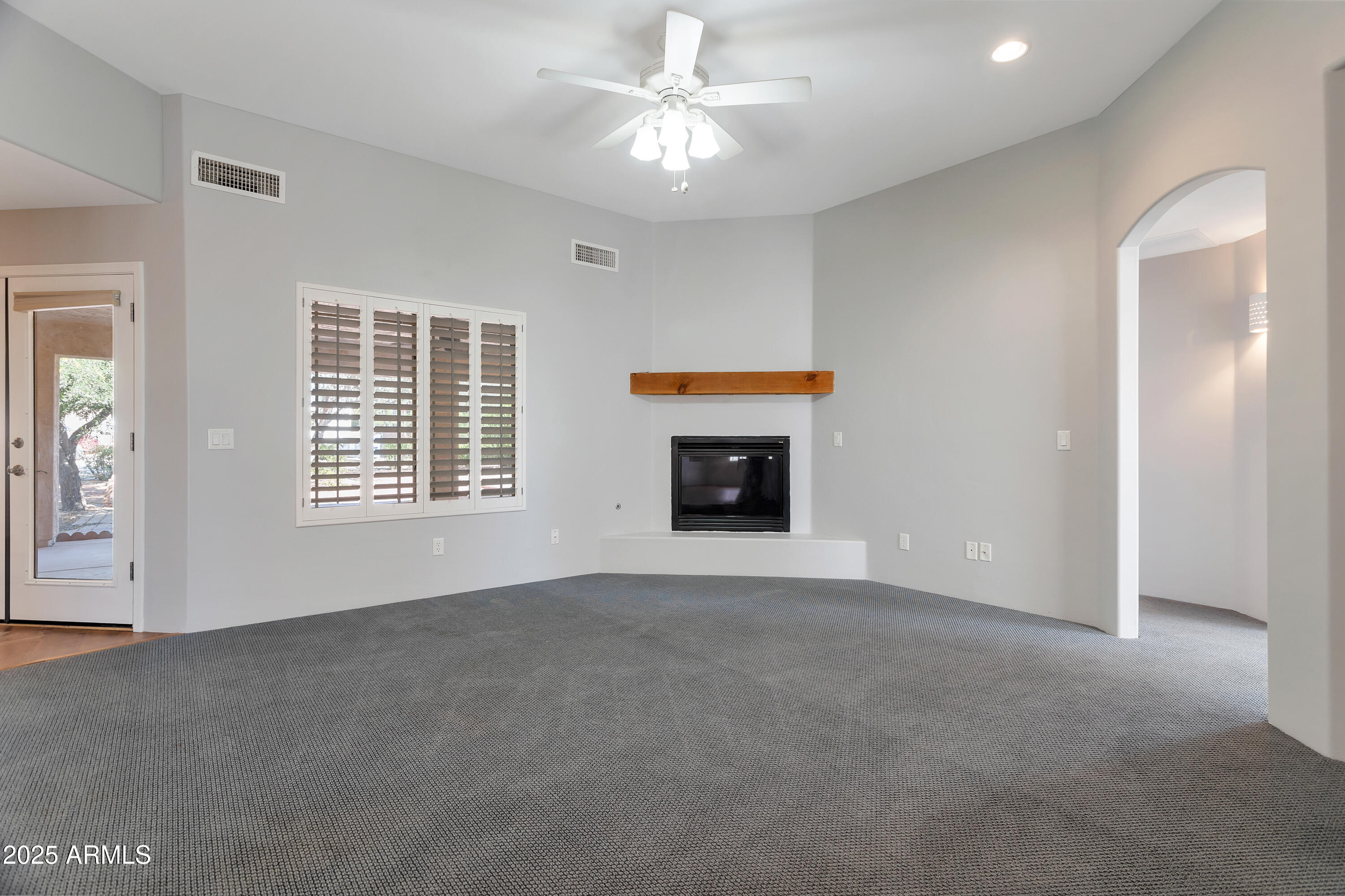 Phoenix, Arizona, 85086, United States, 4 Bedrooms Bedrooms, ,2 BathroomsBathrooms,Residential,For Sale,1988949