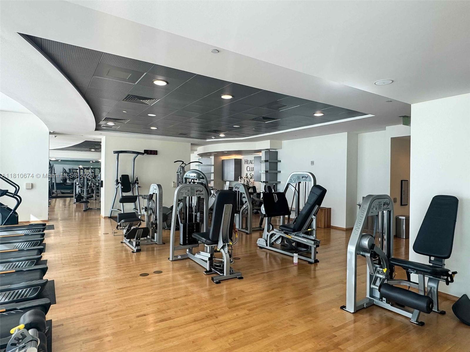 Miami, Florida, 33131, United States, 1 Bedroom Bedrooms, ,1 BathroomBathrooms,Residential,For Sale,1837622