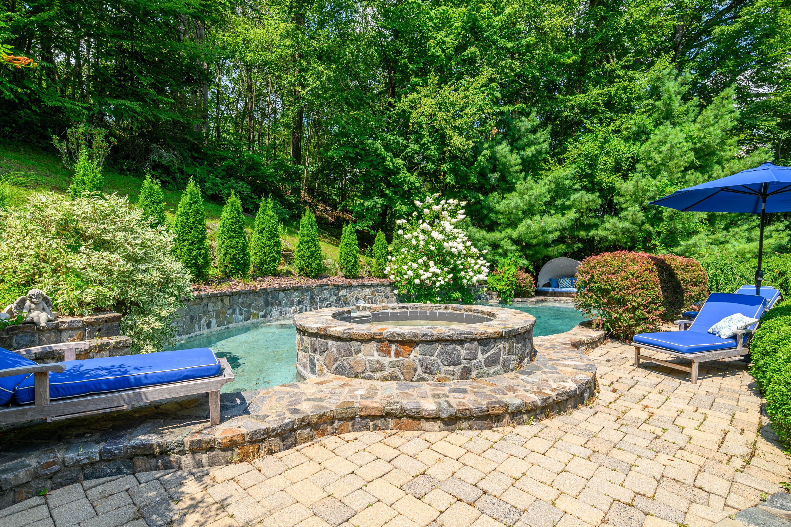 Sherman, Connecticut, 06784, United States, 4 Bedrooms Bedrooms, ,3 BathroomsBathrooms,Residential,For Sale,1986517