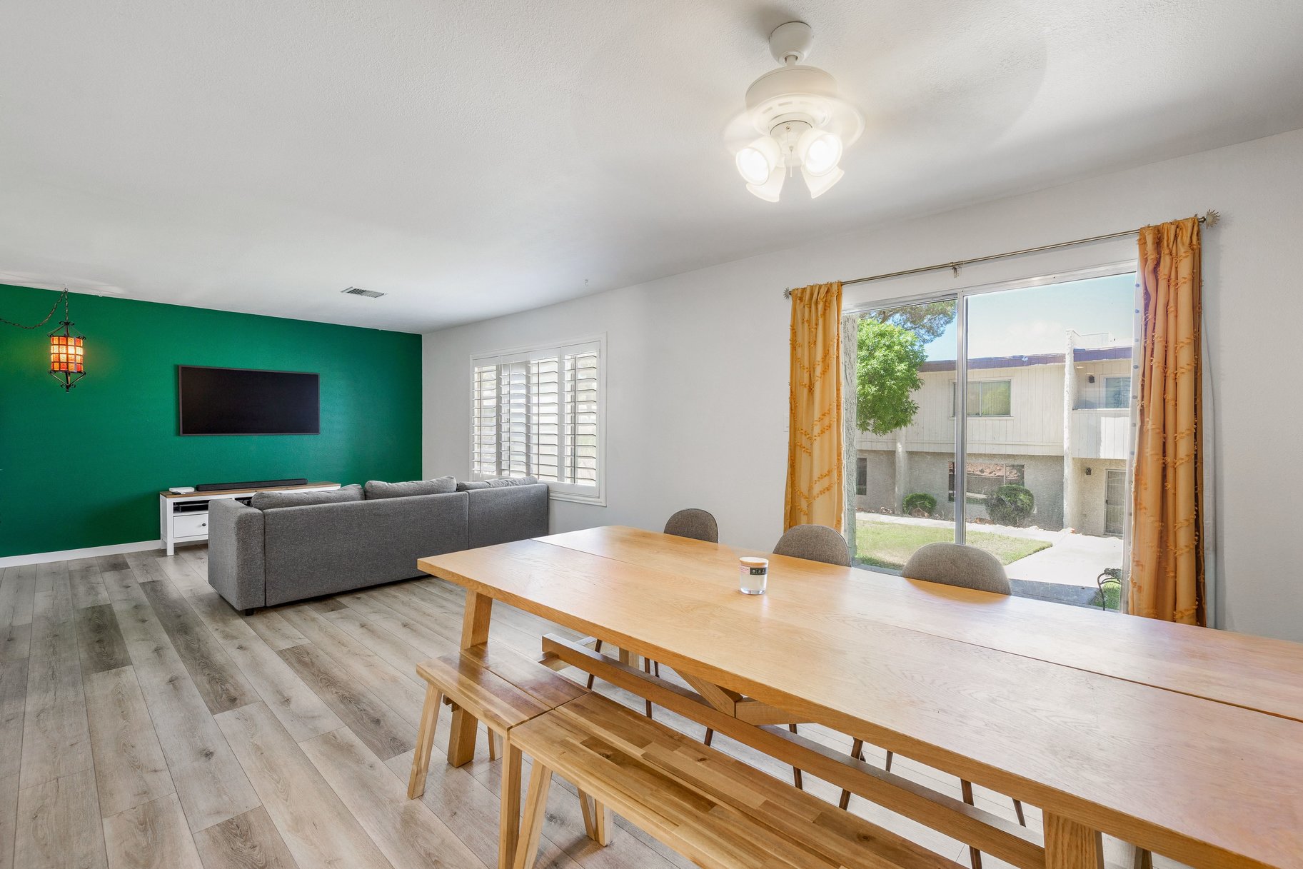  Updated Henderson Townhome in Arrowhead Estates - 物件實景