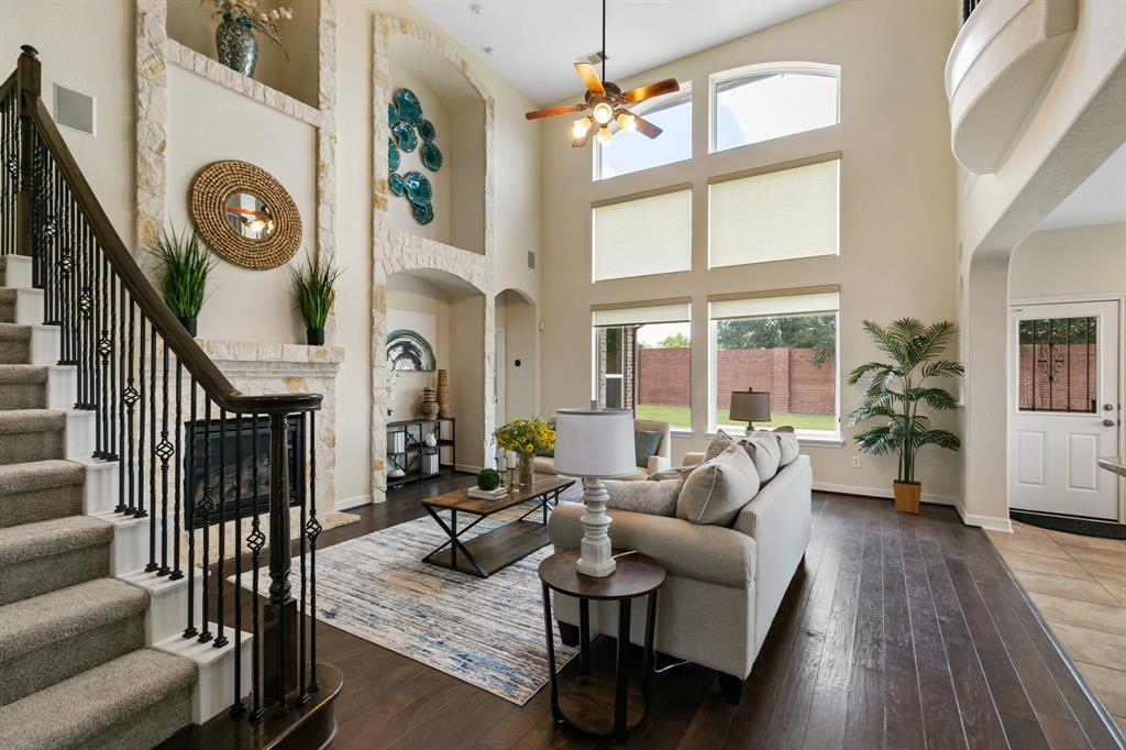 Sugar Land, Texas, 77479, United States, 5 Bedrooms Bedrooms, ,5 BathroomsBathrooms,Residential,For Sale,1982894