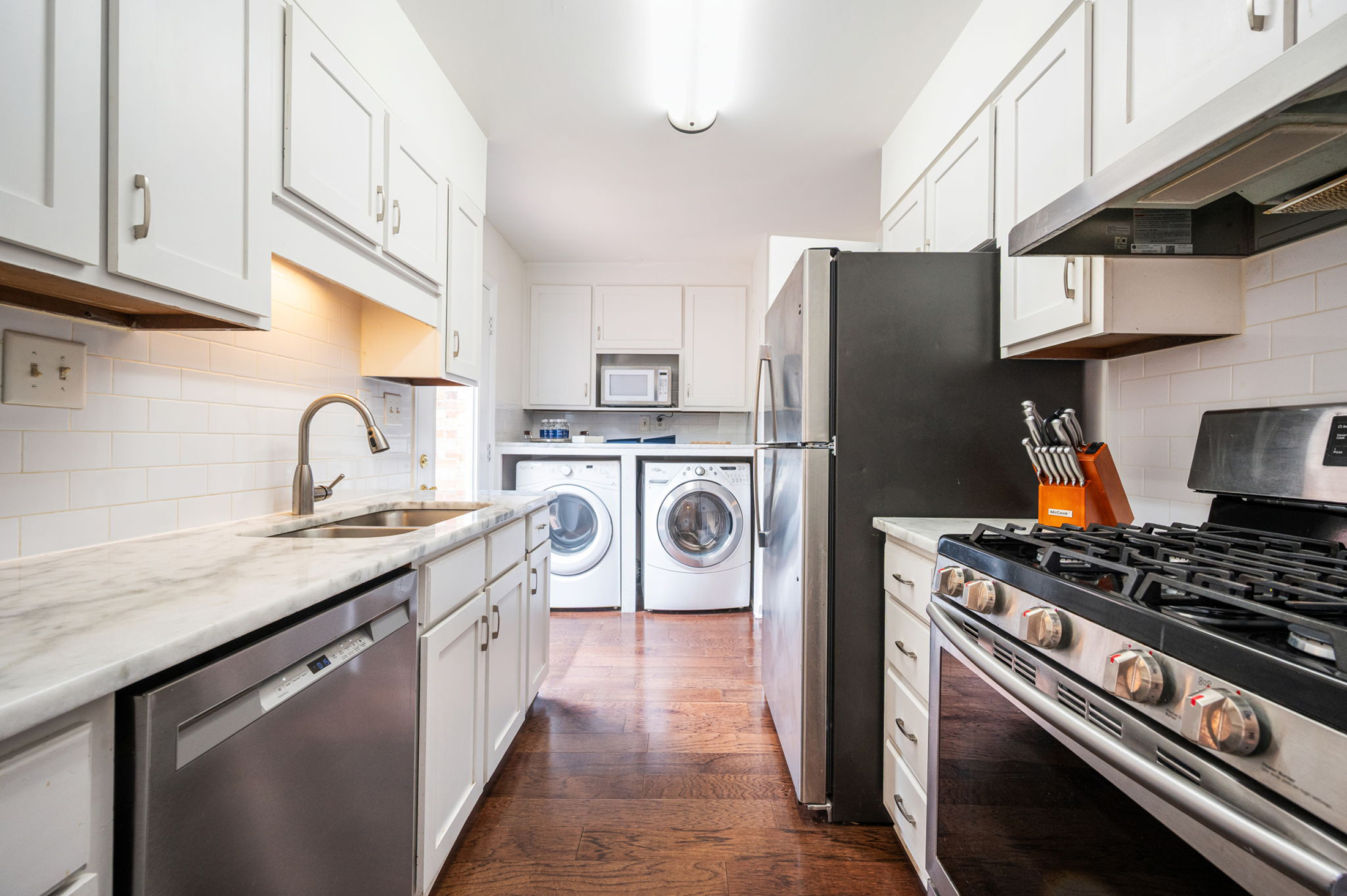 Beautifully Maintained Brick Townhome in Gated Community in Decatur - 物件實景