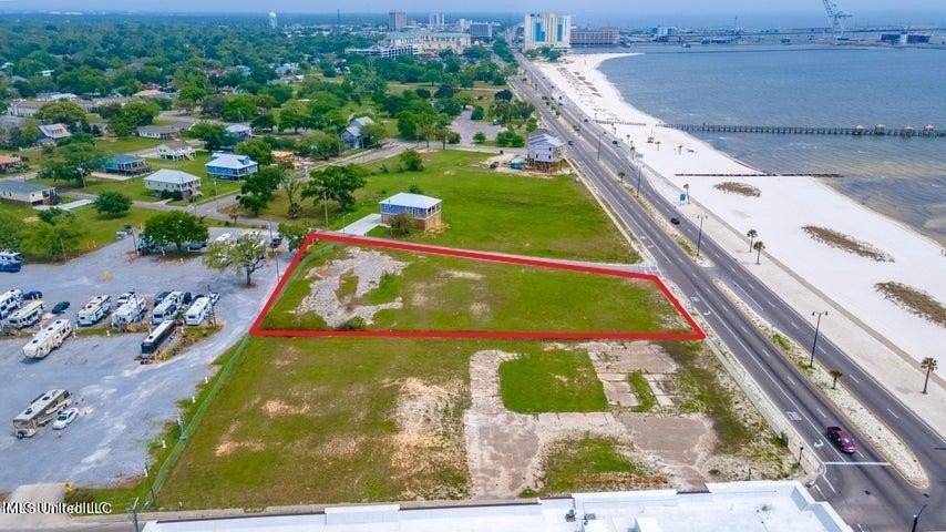 Gulfport, Mississippi, 39501, United States, ,Residential,For Sale,1920961