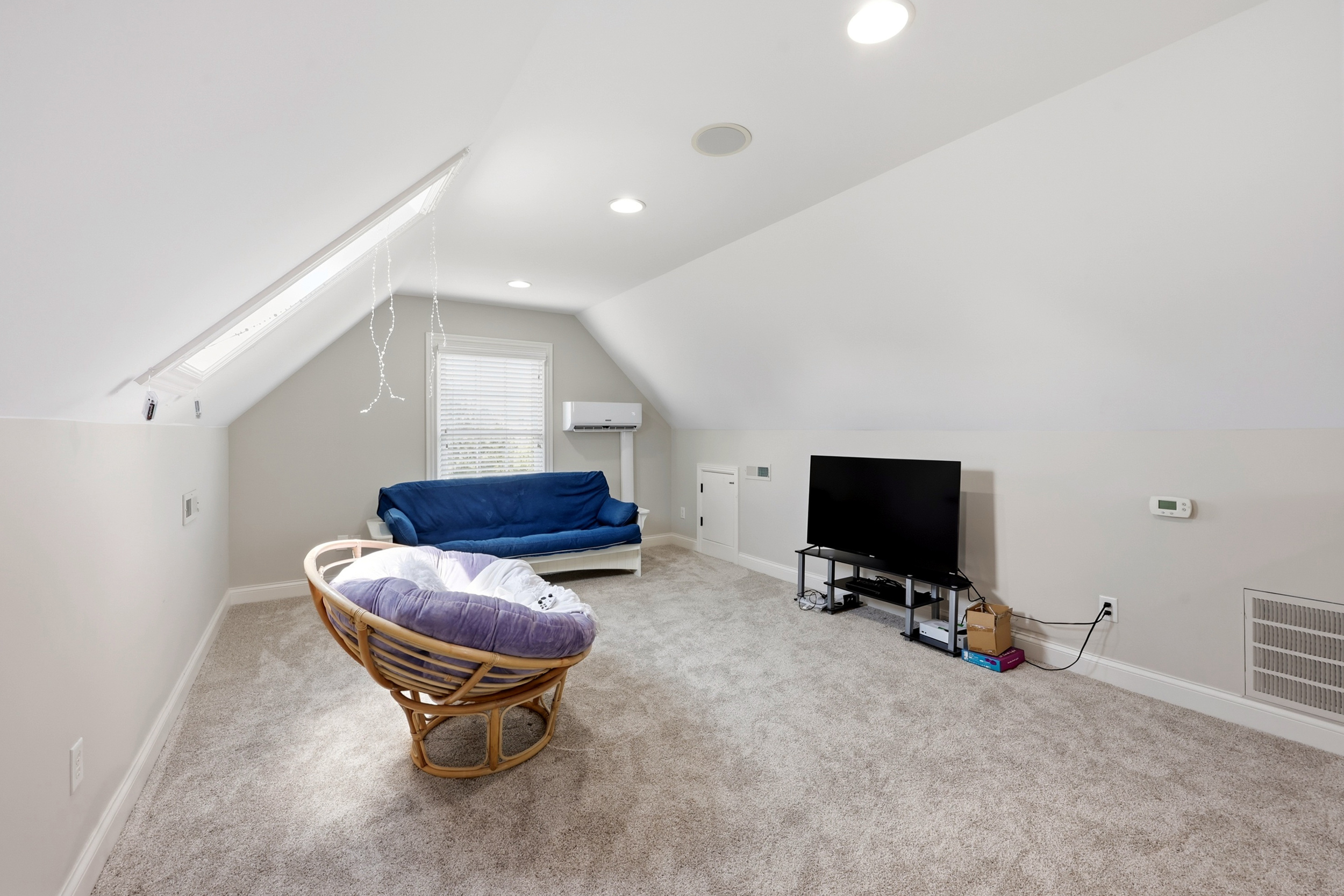  201 Kelburn Court - 物件實景