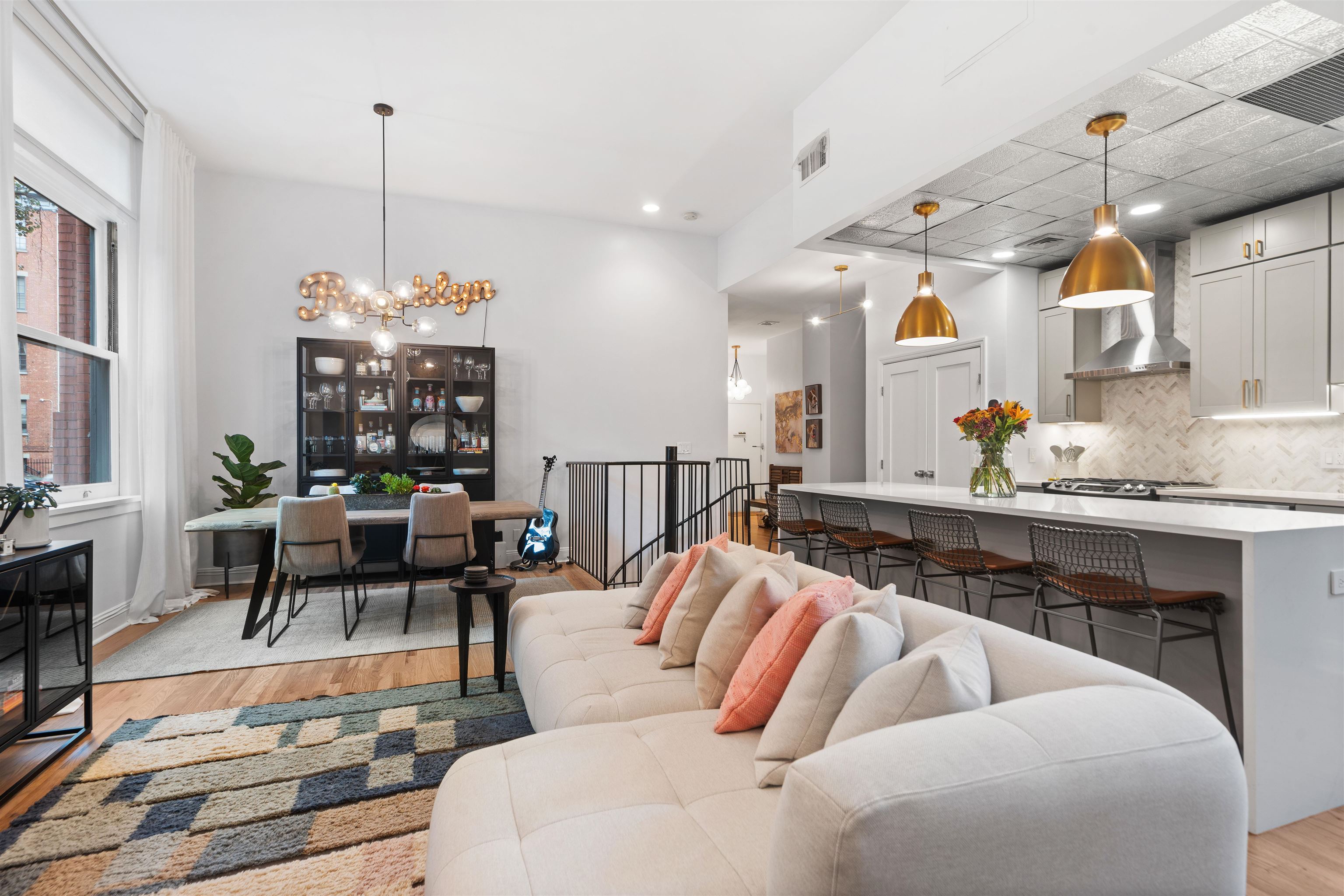 Jersey City, New Jersey, 07302, United States, 1 Bedroom Bedrooms, ,2 BathroomsBathrooms,Residential,For Sale,1949744