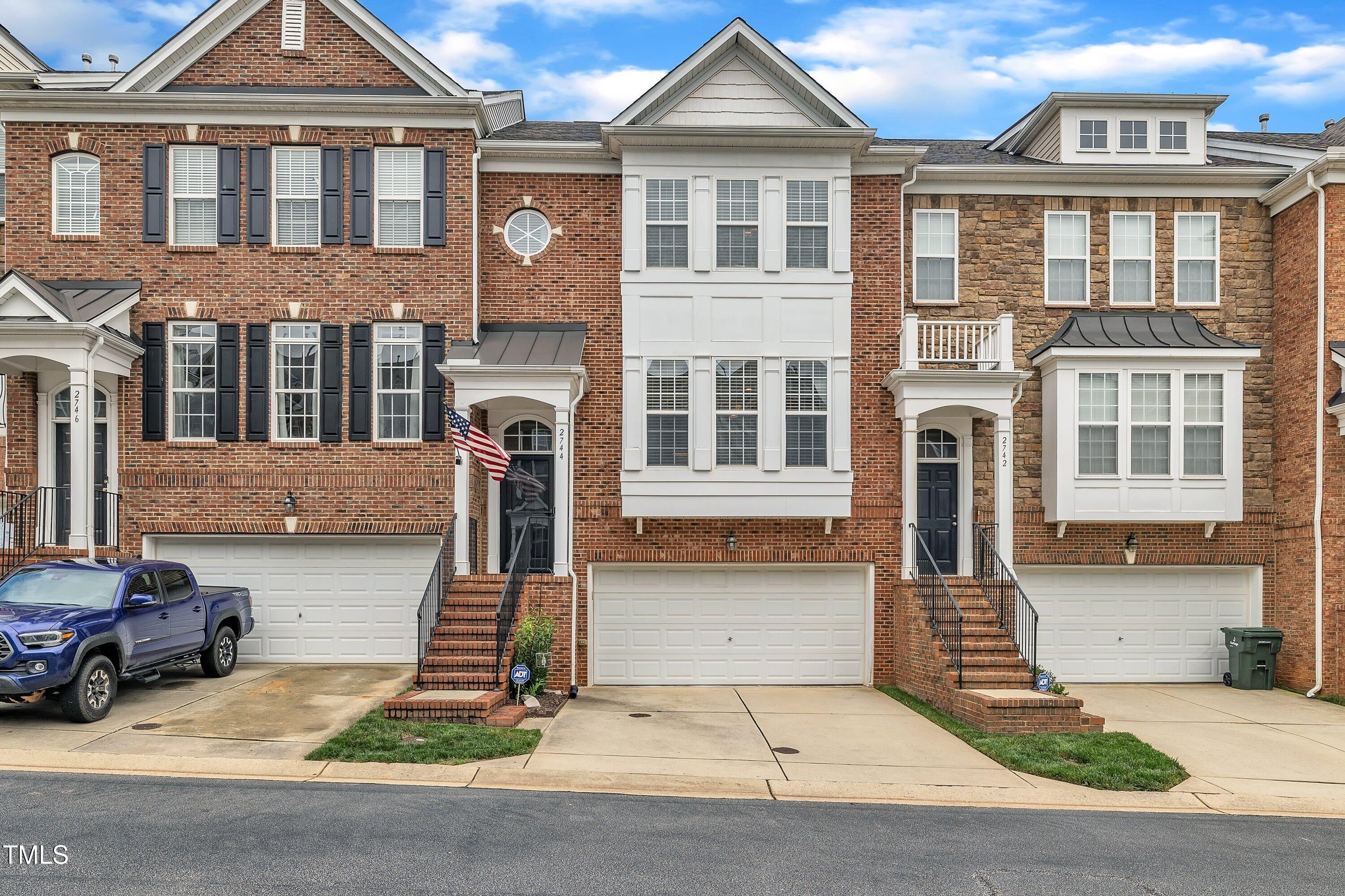 Raleigh, North Carolina, 27612, United States, 3 Bedrooms Bedrooms, ,4 BathroomsBathrooms,Residential,For Sale,1932612