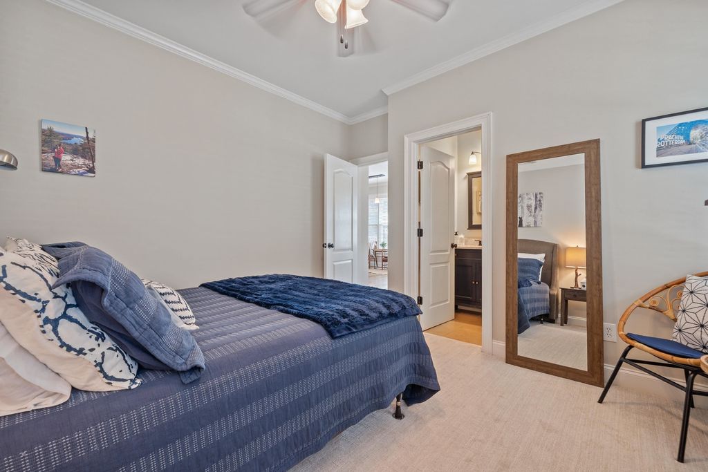 Eatonton, Georgia, 31024, United States, 3 Bedrooms Bedrooms, ,4 BathroomsBathrooms,Residential,For Sale,1885439