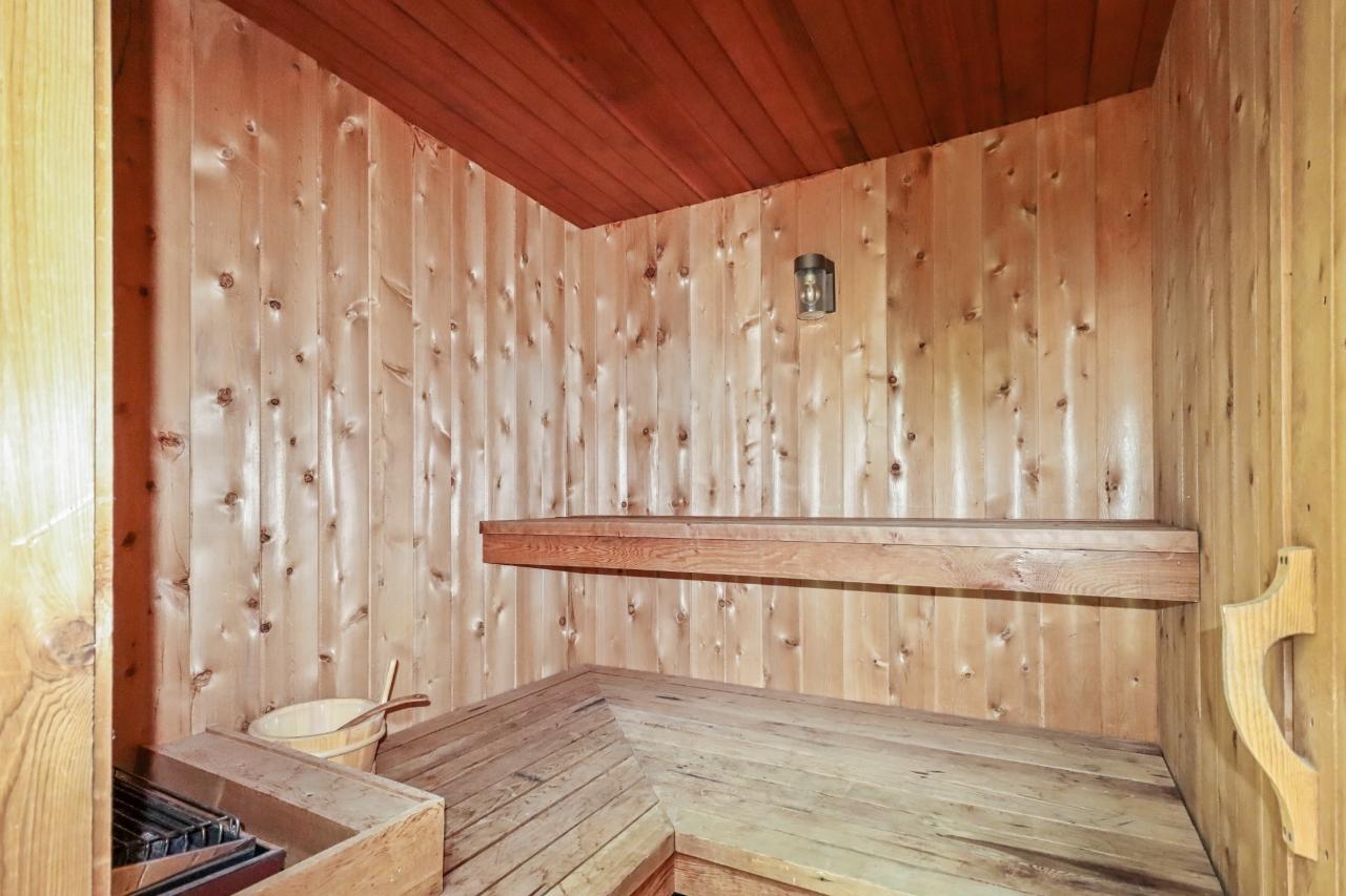 Manitowish Waters, Wisconsin, 54545, United States, 4 Bedrooms Bedrooms, ,3 BathroomsBathrooms,Residential,For Sale,1974750